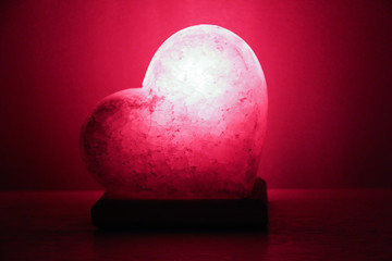 salt lamp in the form of a heart