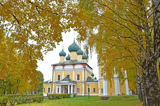 Transfiguration cathedral, Uglich, Russia, frames by fall foliage.