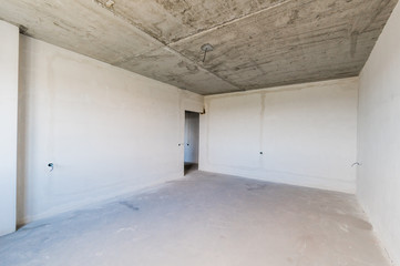 Russia, Omsk- August 05, 2019: interior room apartment. rough repair for self-finishing. interior decoration, bare walls of the room, stage of construction