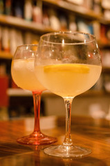 Couple Gin tonic Lemon Ballon Cup (Vertical)