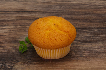 Sweet tasty muffin served mint
