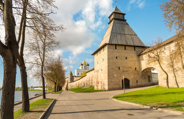 Fototapeta na wymiar View of the Pskov Krom or Pskov Kremlin, Russia