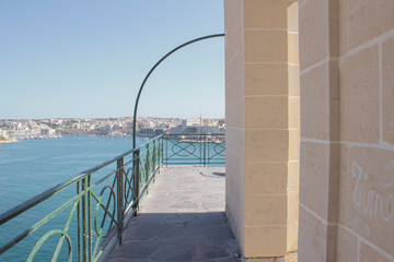 Historical viewpoint in Valletta to appreciate the sea views