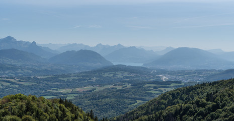 Lac d'Annecy vu du mont Salève