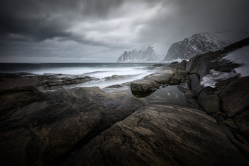 Tugeneset coast stormy