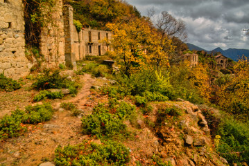 Fototapeta na wymiar The abandoned town of Africo, lost in the mountains of the Aspromonte National Park.