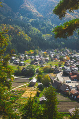 岐阜県 白川郷の紅葉と秋景色