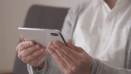 動画鑑賞　スマホ