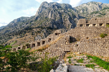 Fototapeta na wymiar view of the fortress wall, Kotor, Montenegro