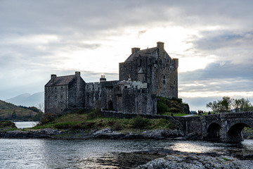 Fototapeta premium dramatic clouds sky over eilean donan castle