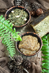 Obraz na płótnie Canvas Body scrub - brown sugar with green tea