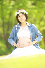 若い妊婦