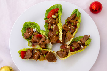 mongolian lamb with lettuce Wrap
