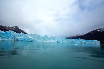 landscapes of el calafate in argentina