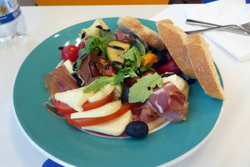 Mediteraner Vorspeisenteller