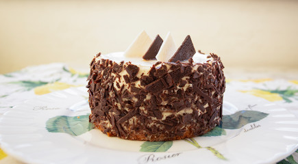 Raspberry and chocolate cheesecake with chocolate curls