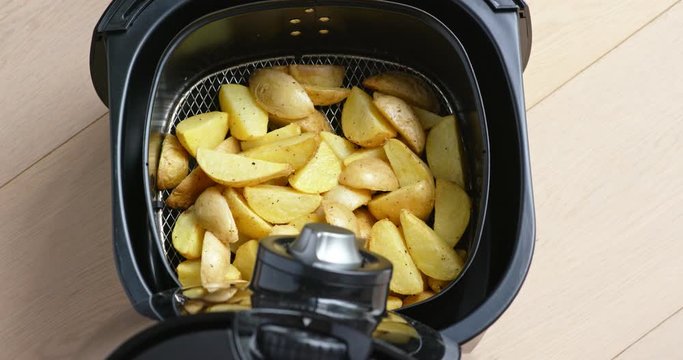 Air fryer grill potato at home