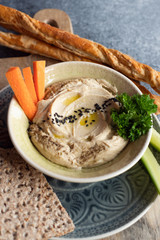hummus vegetarian dish