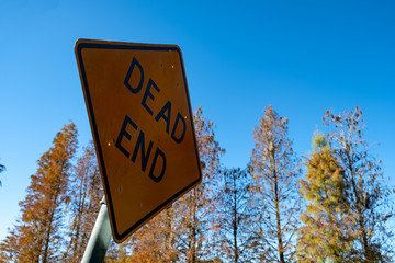 dead end sign at park 