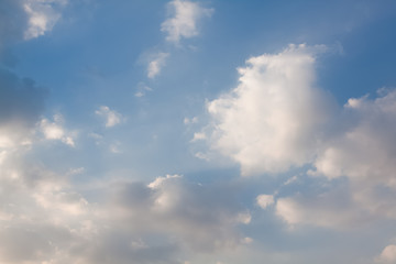 Obraz premium blue sky with white clouds