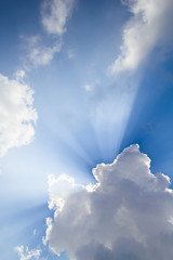 Sun rays breaking through the cloud