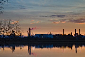 Naklejka premium sunset in the city