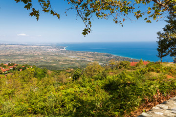 Fototapeta premium Landscape of Greece. Coast of Aegean sea near Olimpic Mountain. View from Palaios Panteleimonas.
