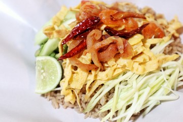 pasta with tomato sauce and basil
