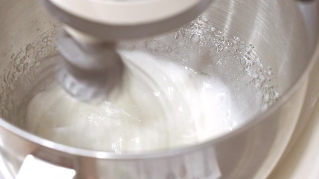 Stand mixer whisking egg whites