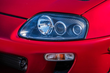 Fototapeta premium 自動車のヘッドライト Headlight of the car old