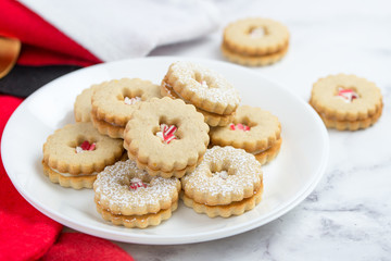Fototapeta premium Christmas linzer cookies