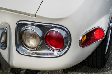 車　テールランプ　 	Tail lamp