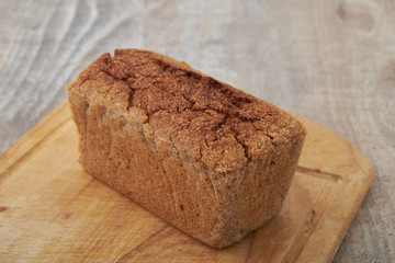 gluten free green buckwheat bread and arugula