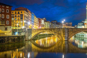 Fototapeta na wymiar night scene of bilbao old town, Spain