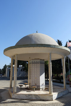 islamische Moschee - Brunnen zur rituellen Waschung