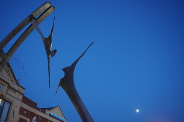 empowerment sculpture lincoln