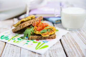 School lunch. Sandwich with vegetables and meat