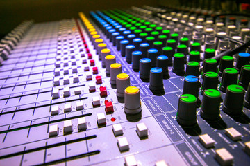 mixing console