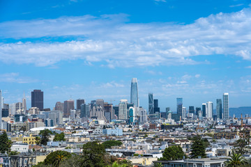 Obraz premium Skyline of San Francisco view from Dolores Park