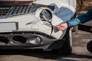 Insurance agent will examine and examine the damage to the car after an accident. Inspection of the...