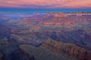 Fototapeta na wymiar Sunrise from Lipan Point, South Rim, Grand Canyon National Park, Arizona, USA