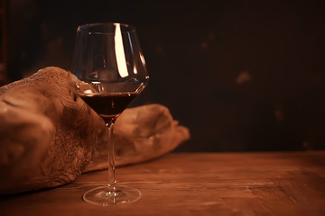 concept alcohol glass / beautiful glass, wine restaurant tasting aged wine