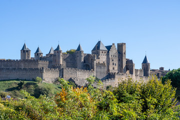 Fototapeta na wymiar La Cité de Carcassonne depuis le Pont-Vieux