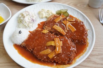 Korea chile tonkatsu