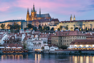 Fototapeta na wymiar Prague Castle in Prague, Czech Republic and built in the 9th century. Panoramic view of the castle that includes St.Vitus's Cathedral