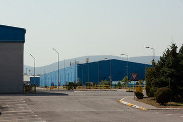 Fototapeta na wymiar Outdoor view of industrial warehouse