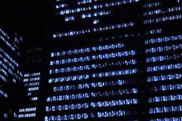 Fototapeta premium 都会のビルの夜景