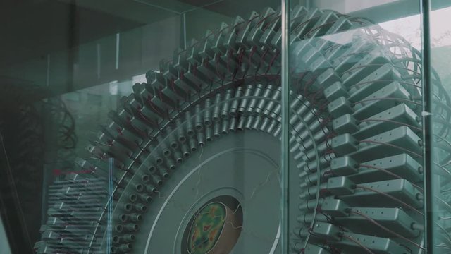 Exploded magnetic resistance tomograph behind glass