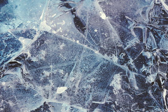 Germany, North Rhine-Westphalia, Wuppertal, Close-up of cracked ice in winter