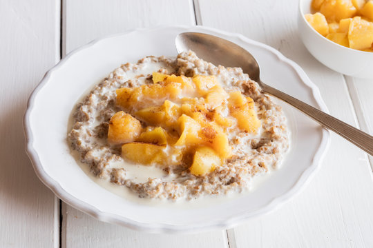 Plate of rye porridge with?quince compote